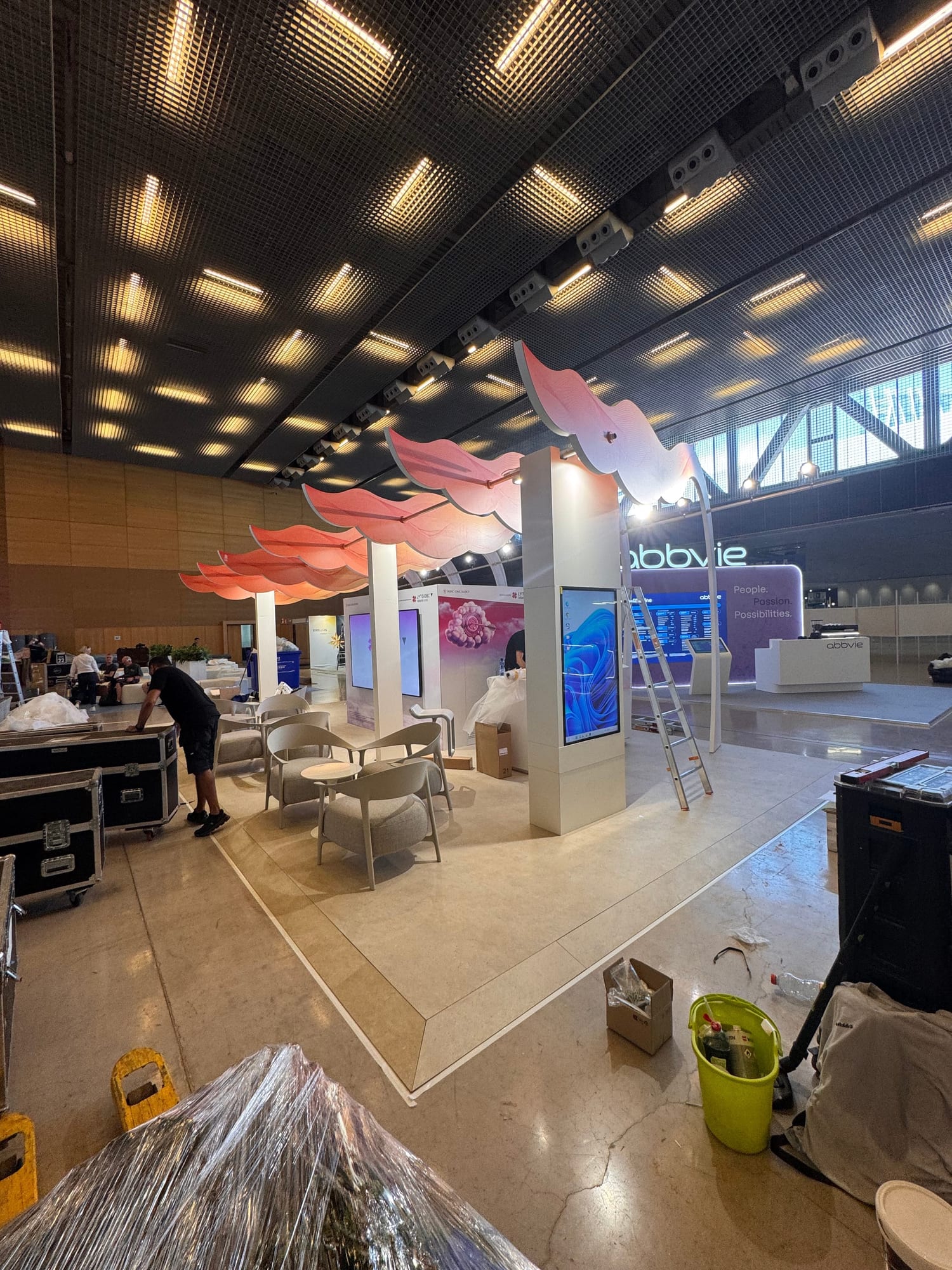 Barcelona ESMO — Messebau